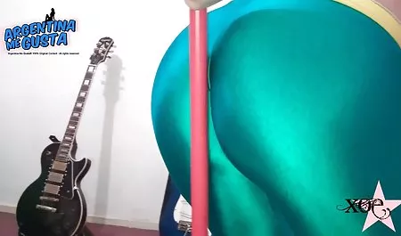 سرزرد, فیلم سکسی کارتونی ژاپنی انگشت, مهبل و اطراف آن