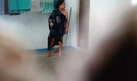 من عشق سكس زوري ژاپني جنسی جوان از مردم!