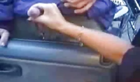 ورزش فیلم سکسی مادر ژاپنی لگن در لباس قرمز